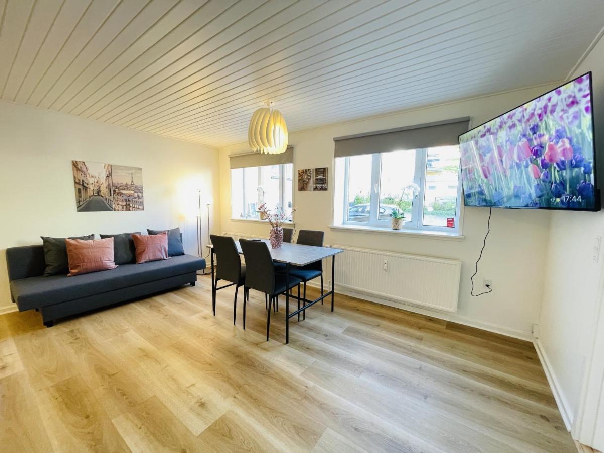 Aday - Charming Apartment In The Pedestrian Street Of Frederikshavn Exterior foto